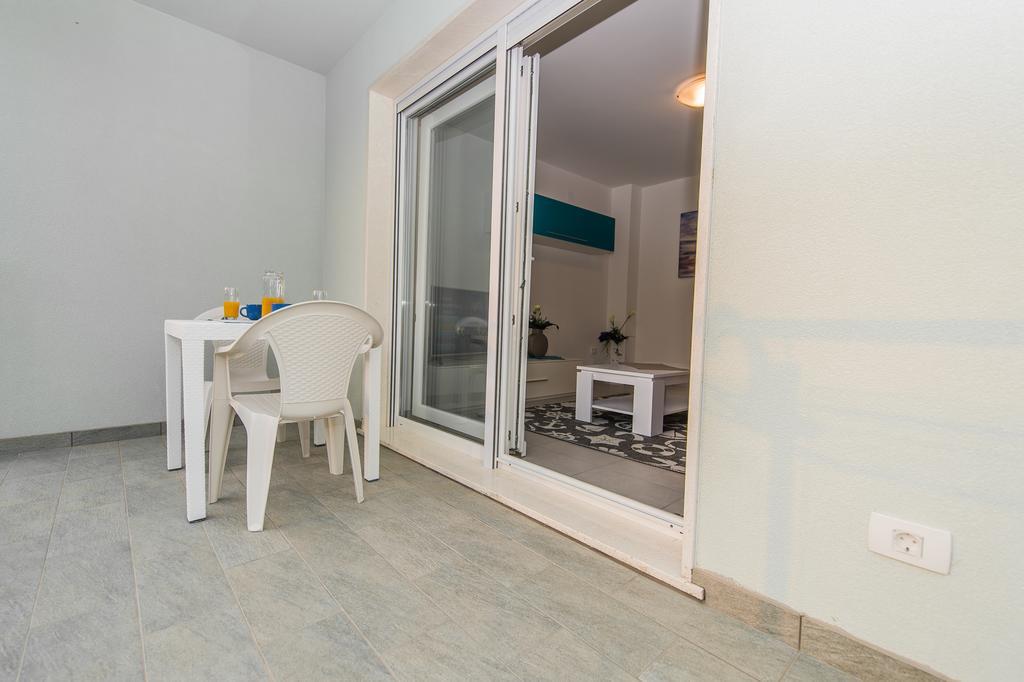 Blue Sky Apartments Rogoznica  Luaran gambar