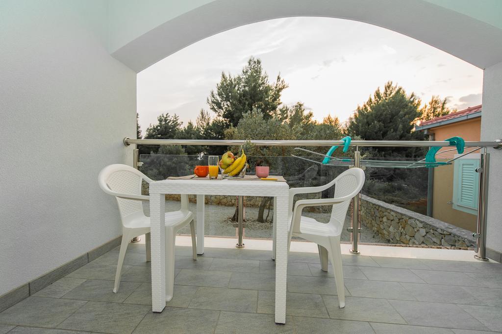 Blue Sky Apartments Rogoznica  Luaran gambar
