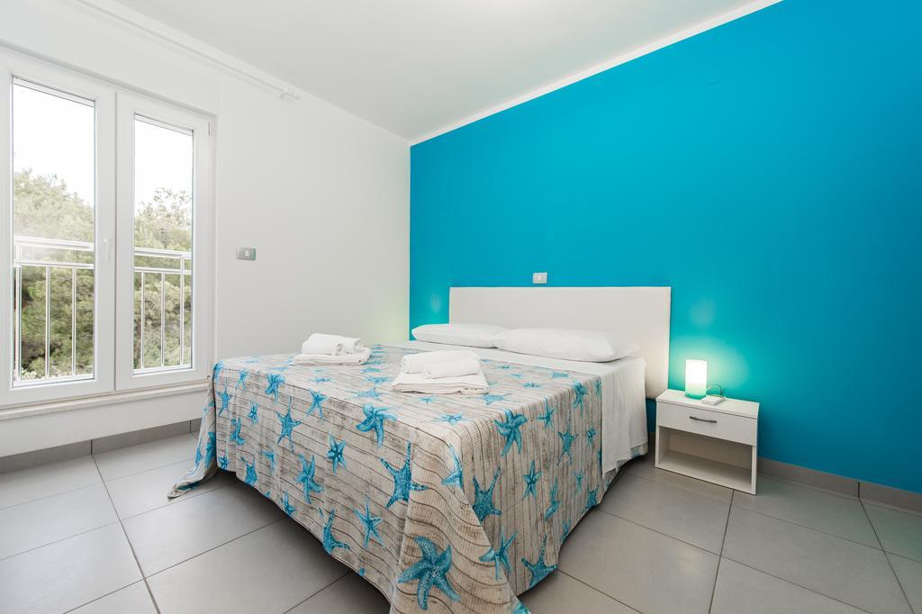 Blue Sky Apartments Rogoznica  Luaran gambar