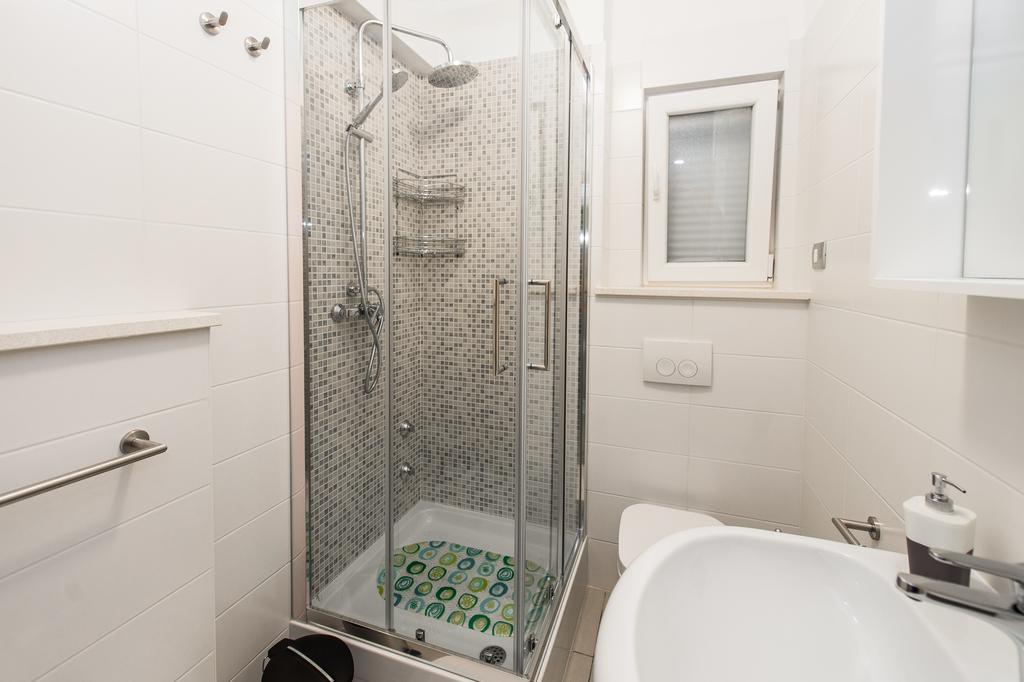 Blue Sky Apartments Rogoznica  Luaran gambar